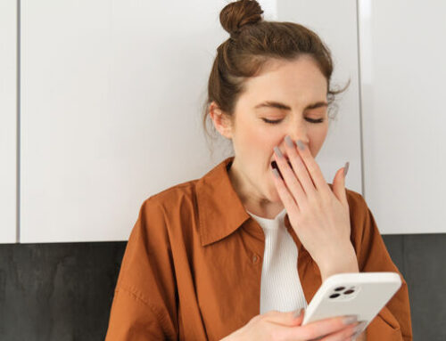¿Por qué bostezar es tan contagioso?